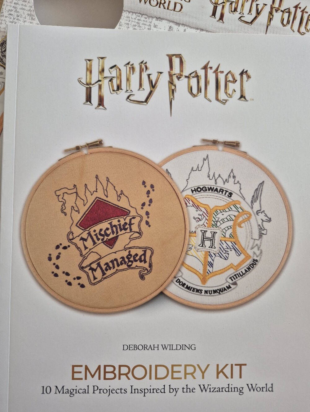 Harry Potter Embroidery Kit that includes Book, Fabric,  iron on transfers - Picture 4 of 7